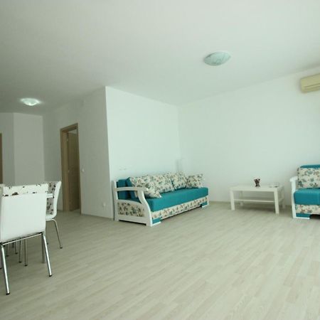 Hermes Sara Sea View Olimp Apartment Exterior photo